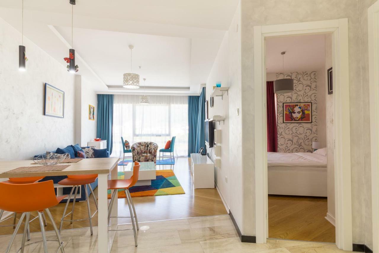 Delux And Urban Apartments Hotel Tre Canne Budva Exteriör bild